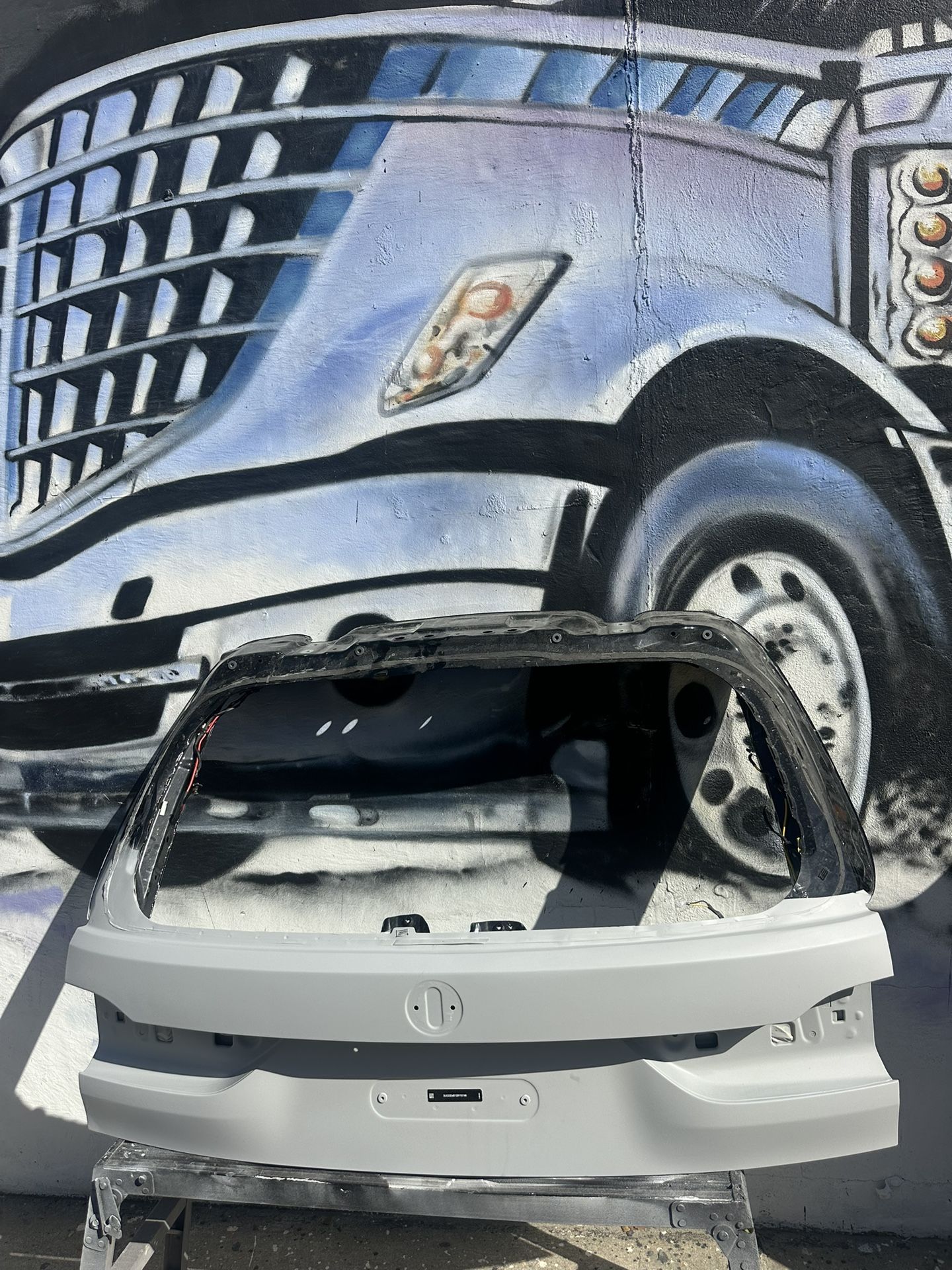 BMW X7 G07 OEM REAR TAILGATE PRIMED (NO DAMAGE) 2019-2025