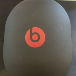 Beats Studio Pro