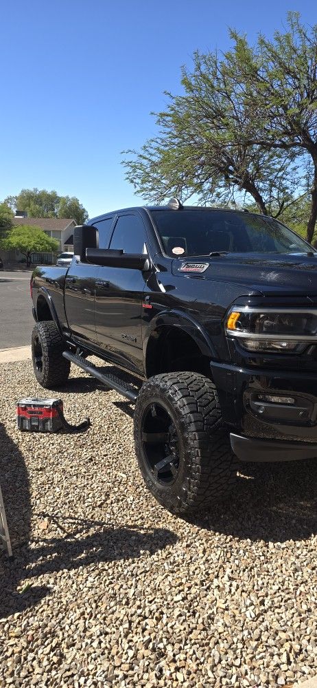 2022 Ram 2500 Laramie