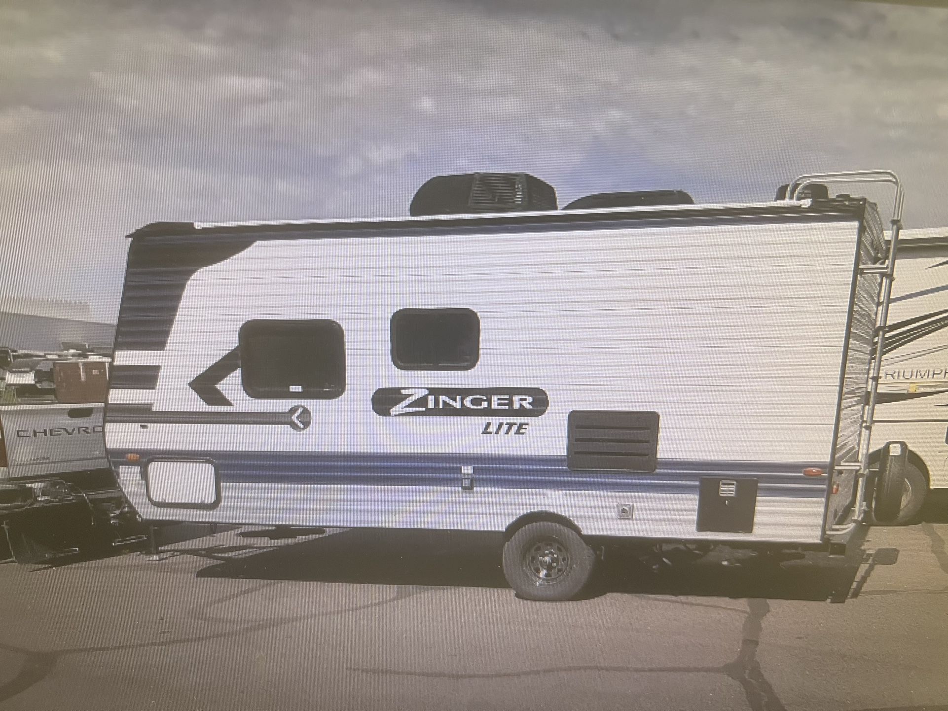 2022 ZINGER 18RB travel Trailer