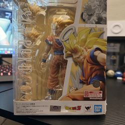 Super Sayian 3 Goku SH Figuarts