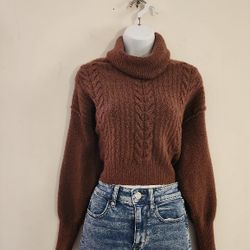 Wild Fable Cropped Cowl Neck Cable Knit Sweater Color: Brown, Size XS. 
