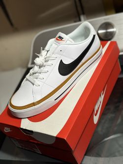 Nike Court Legacy NN