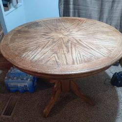 Round Dining Room Table