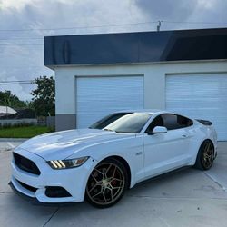 2017 Ford Mustang GT 