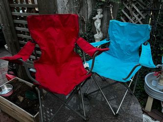 2 camping chairs