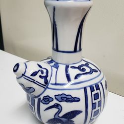 6.25" Chinese Porcelain Oil Jug