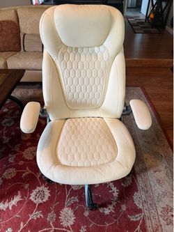 Cream Ergonomic Executive Office Chair – Like New