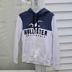 Hollister Hoodie - Men’s Small with Navy Blue, White, and Black Coloring