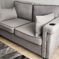 Sofa /Sleeper Gray Full Size 