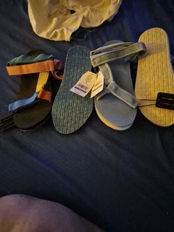 Sandles 5.for  blue pair 5 for multi color or both for 8.$