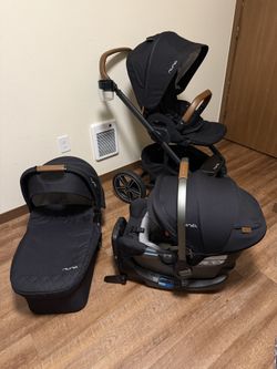 Nuna Mixx Stroller and Car seat and Bassinet