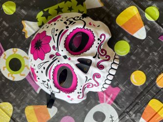 Katrina Halloween mask