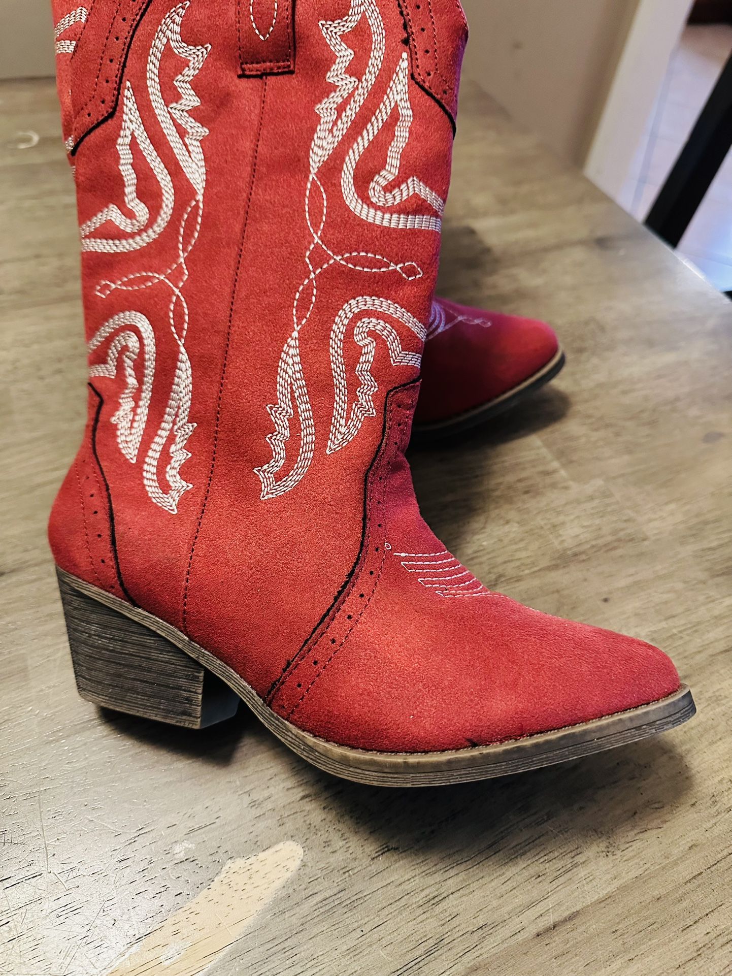 NEW WESTERN BOOTS SIZE 71/2 BEAUTIFUL BOTAS VAQUERAS NUEVAS MUY BONITAS NEVER USED