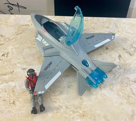 Top Gun Fighter Jet Toy with Figure 2020 Exclusive!