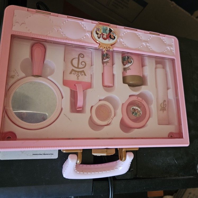 Disney Princess Make Up 