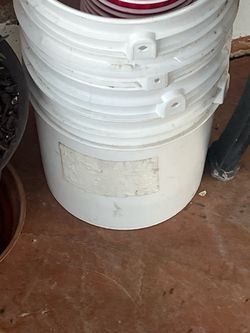 White Plastic Buckets Containers