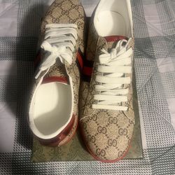 Gucci Shoes