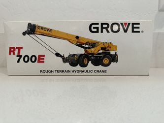 Grove RT700E Hydraulic Crane