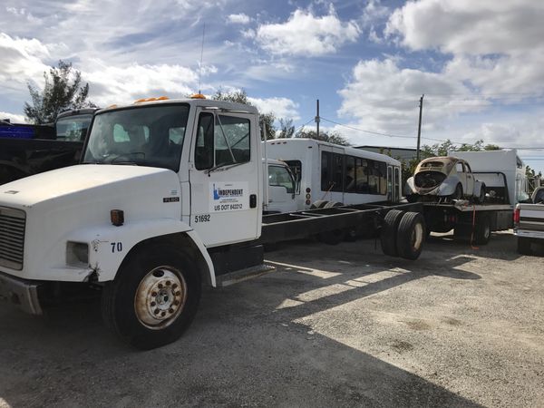 Frieghtliner Fl60 Parting Out For Sale In Boca Raton Fl