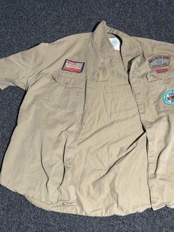 Gap button up
