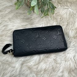 Louis Vuitton Empreinte Zippy Wallet