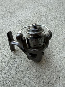 Shakespeare Fishing Reel 