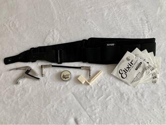 Guitar Strap Strings Capo Patch Cable String Winder Picks Tin EUC!