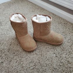 Children's Uggs, New , Size 9 C, No Box  $60.00