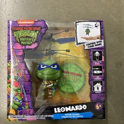 Teenage Mutant Ninja Turtles Mutant Mayhem "Leonardo" Motion Sensing Helicopter