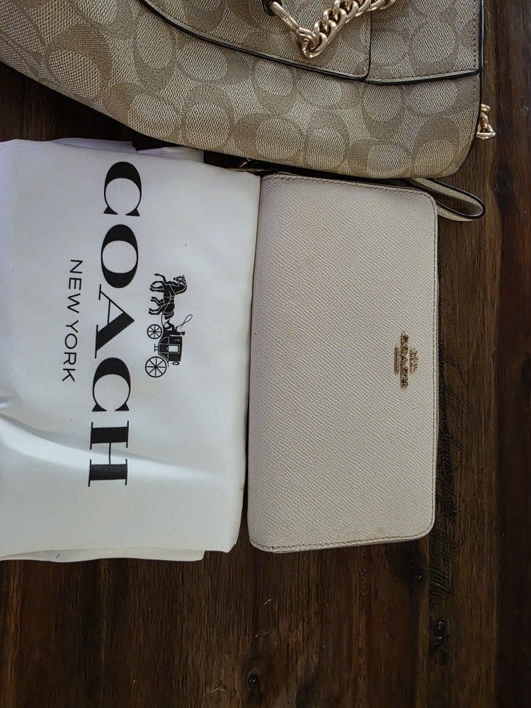 Coach Purse And Coach Wallet