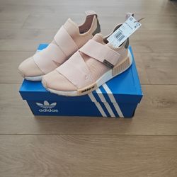 Addidas 7.5