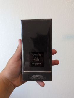 Tom Ford Oud Wood - Men's Cologne