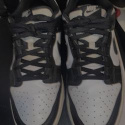 Nike Panda Dunks 