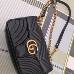 Women's Gucci chain bag shoulder crossbody bag