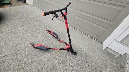Yvolution Fliker Lift Drift Scooter