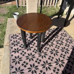 Round Kitchen Table