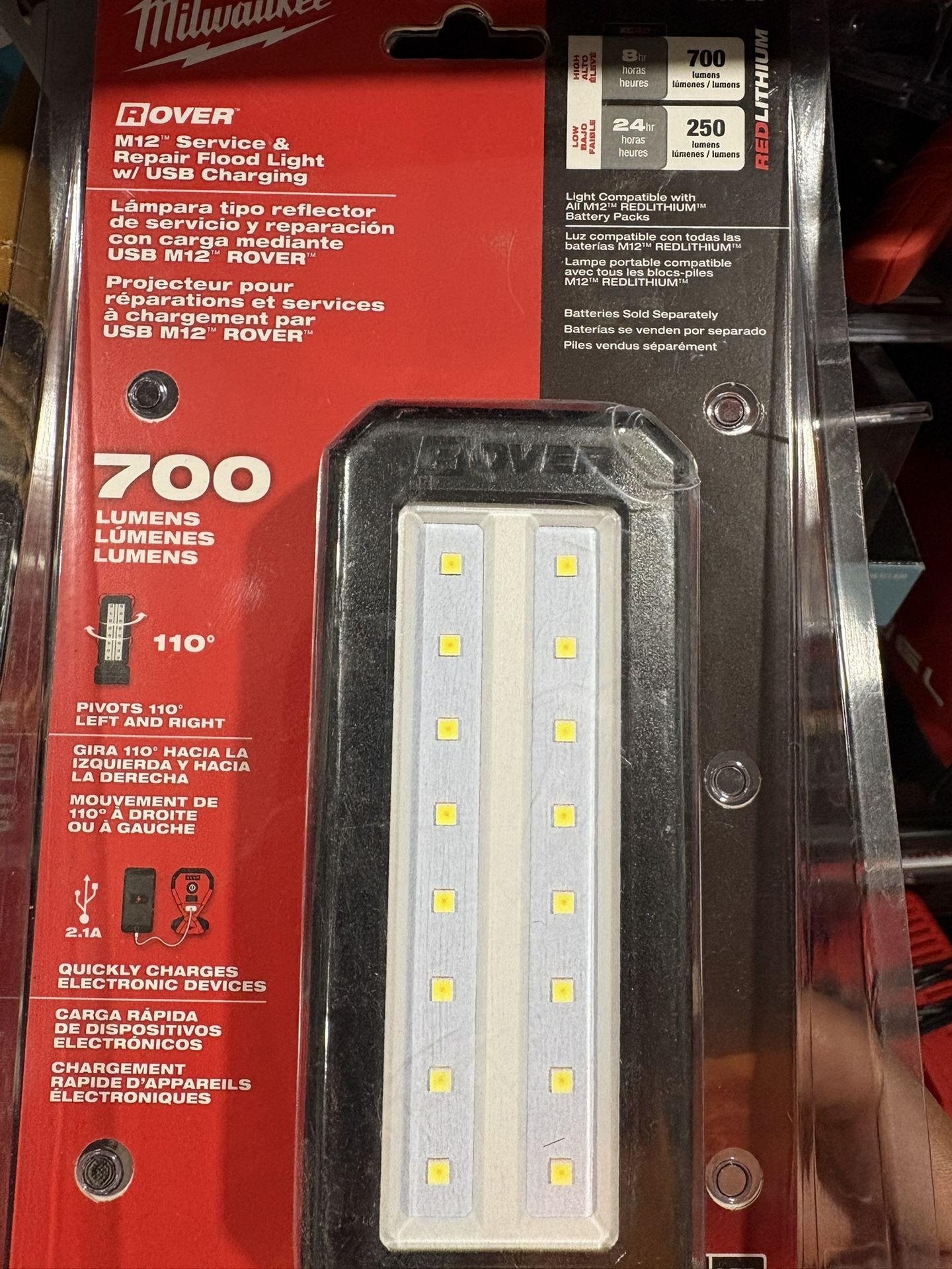 M12 Light And Charger