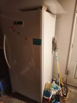 Freezer excellent shape need to sell moving in a week
