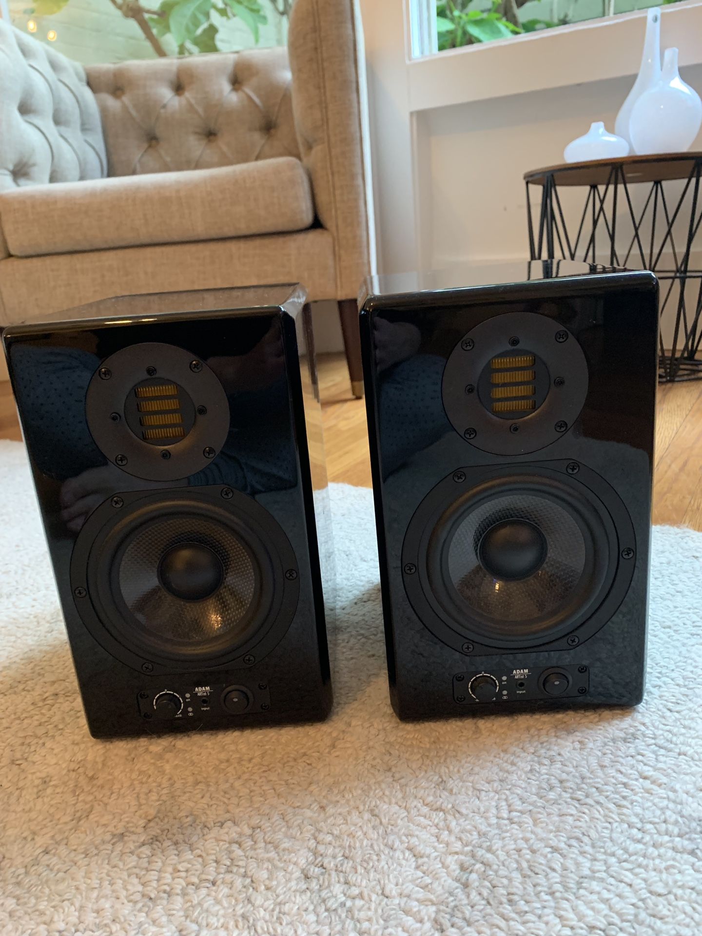 Adam Artist 5 speakers - 50% off!