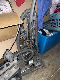 Kirby Vacuum & Carpet Shampoo System 