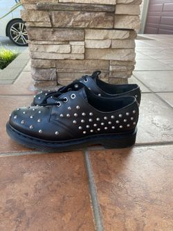 Dr. Martens Men's 1461 Stud Shoes