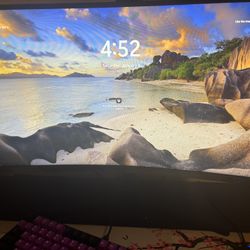 Samsung 27” Curved Gaming Monitor 