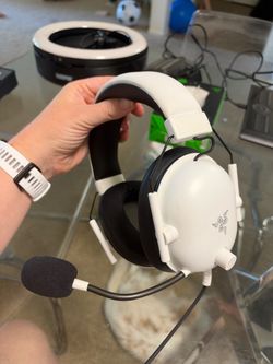 Razer BlackShark Gaming Headset with Microphone – $30
