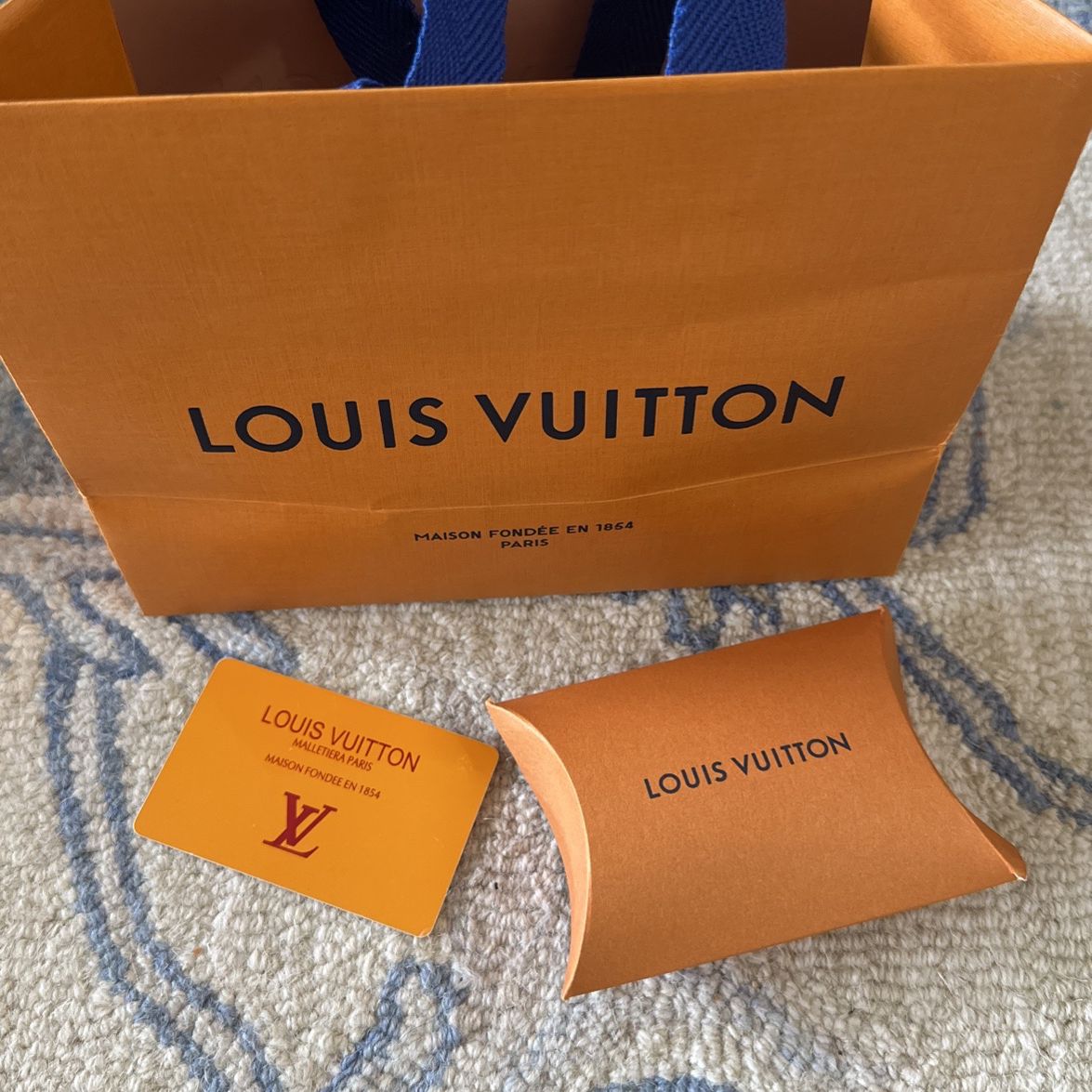 Louis Vuitton Boxes And Bag for Sale in Oakland, FL - OfferUp