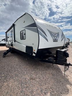 21 Vengeance Rogue Bumper Pull Hauler 26VKS