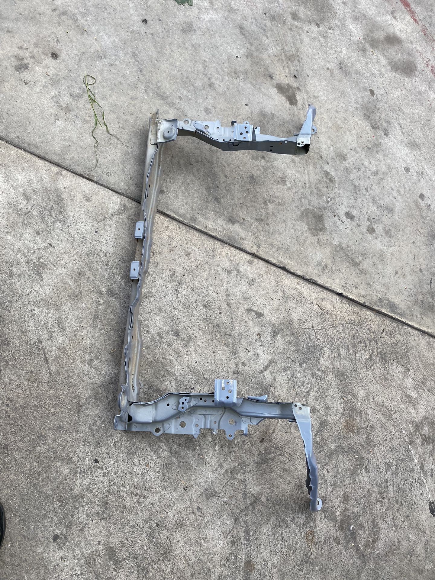 2018 2022 Hond Accord Radiator Support