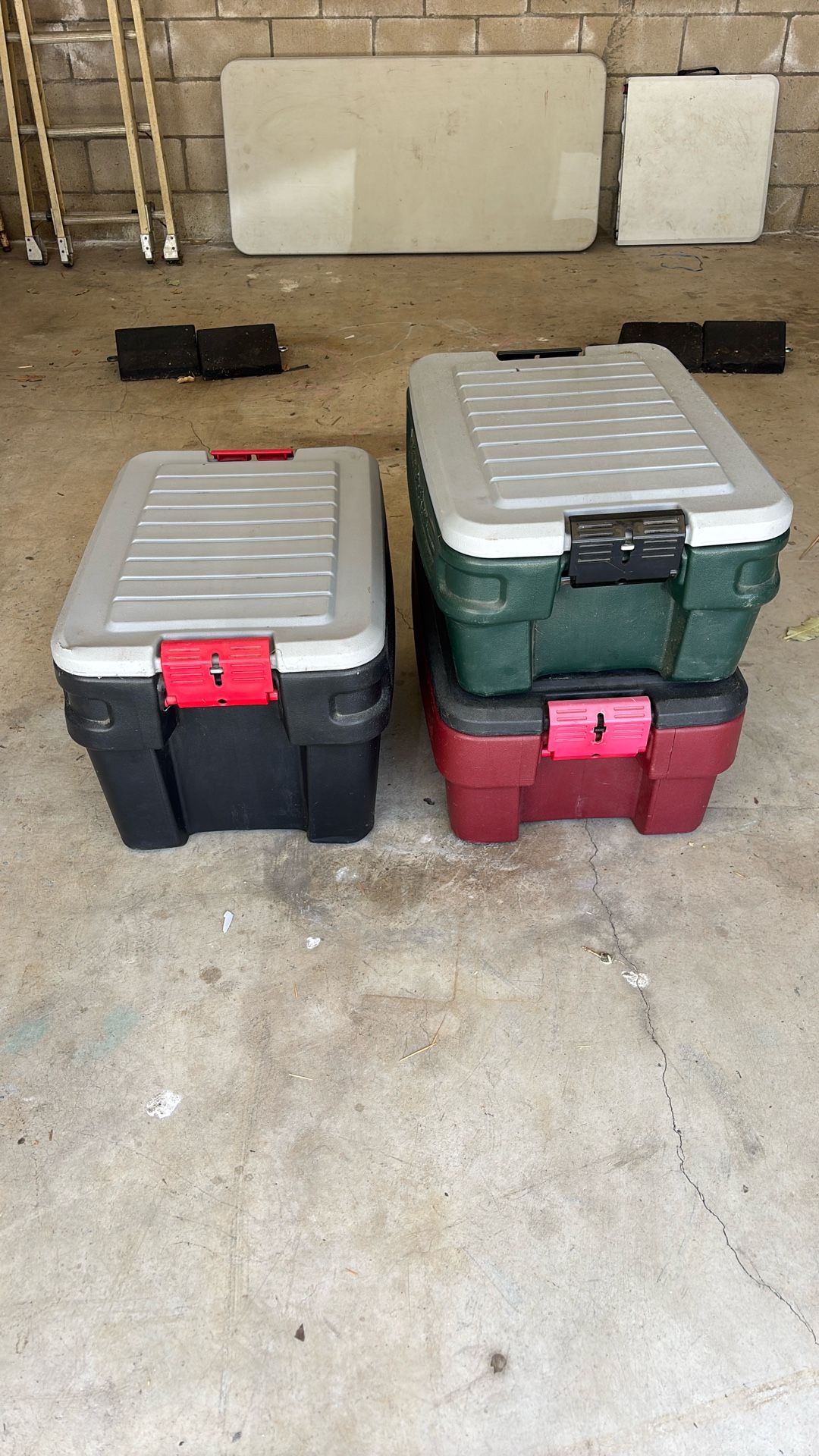Rubbermaid Action Packer Camping Storage Bins Set Of 3