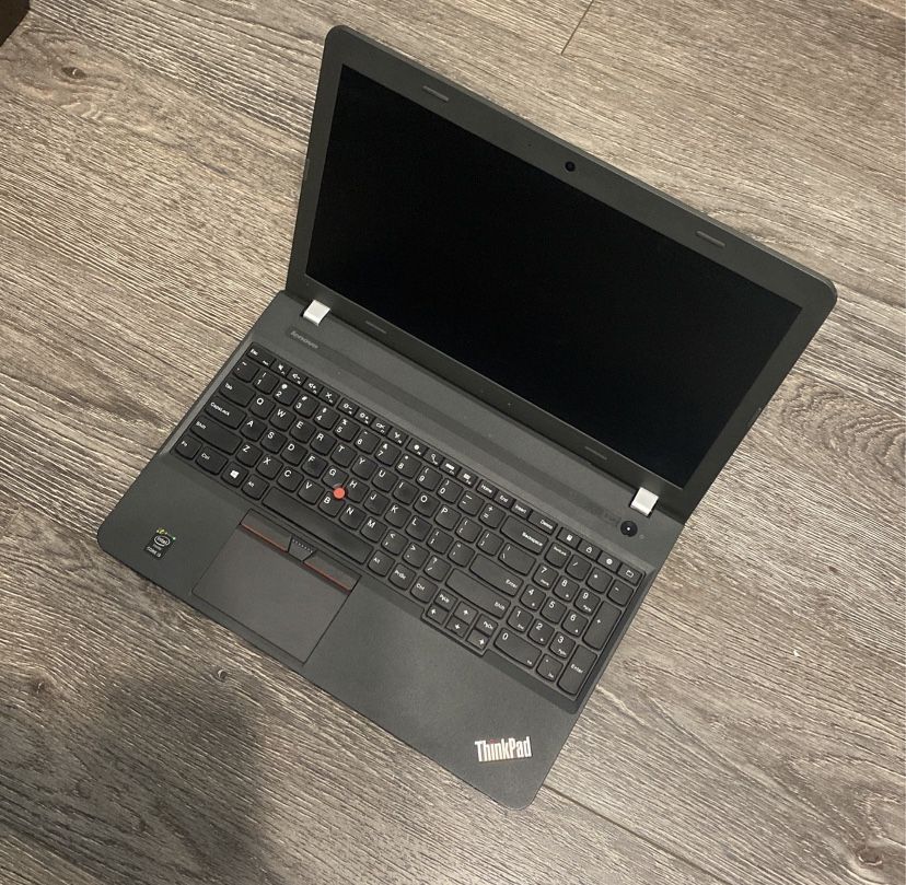 Lenovo ThinkPad E550 15 Intel i3 5005U 2GHz 8GB RAM 250GB SSD