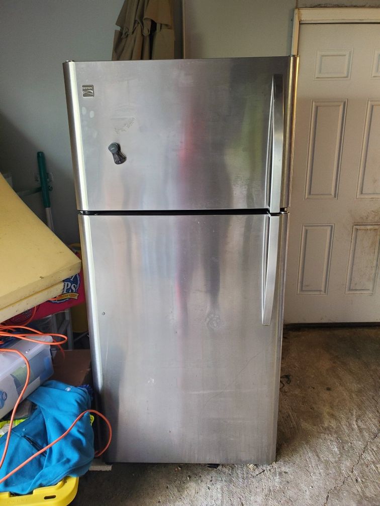 FREE semi working refrigerator